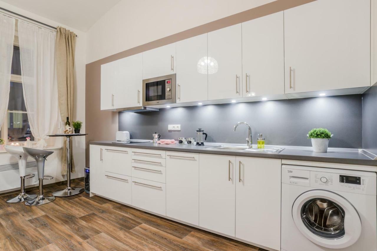 Prague Apt Near Charles Bridge By Michal&Friends エクステリア 写真