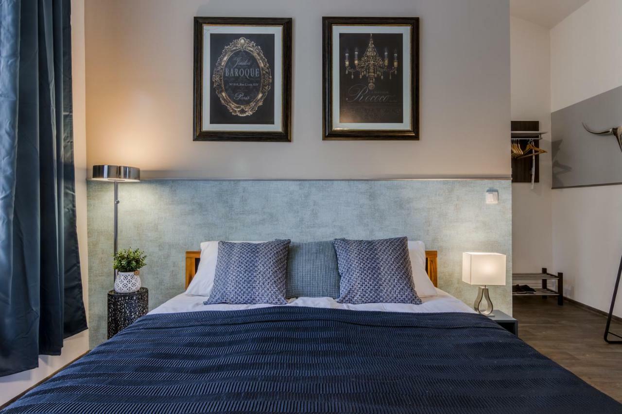 Prague Apt Near Charles Bridge By Michal&Friends エクステリア 写真