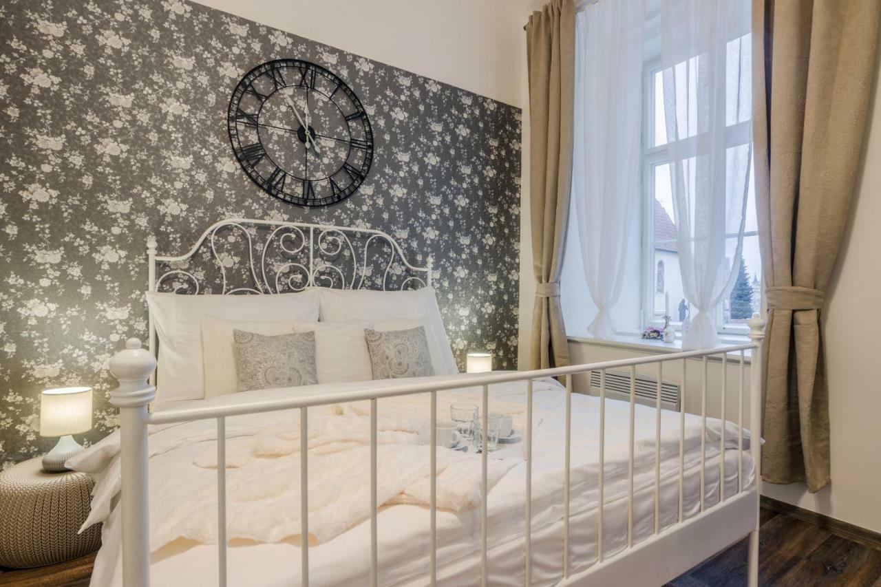 Prague Apt Near Charles Bridge By Michal&Friends エクステリア 写真